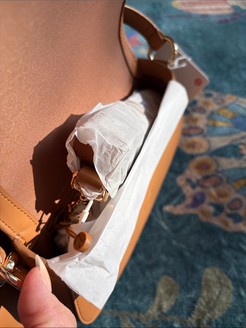 lululemon Cactus “Leather” Mini Bag Small Tan Purse with Coin Pouch - Picture 11 of 13